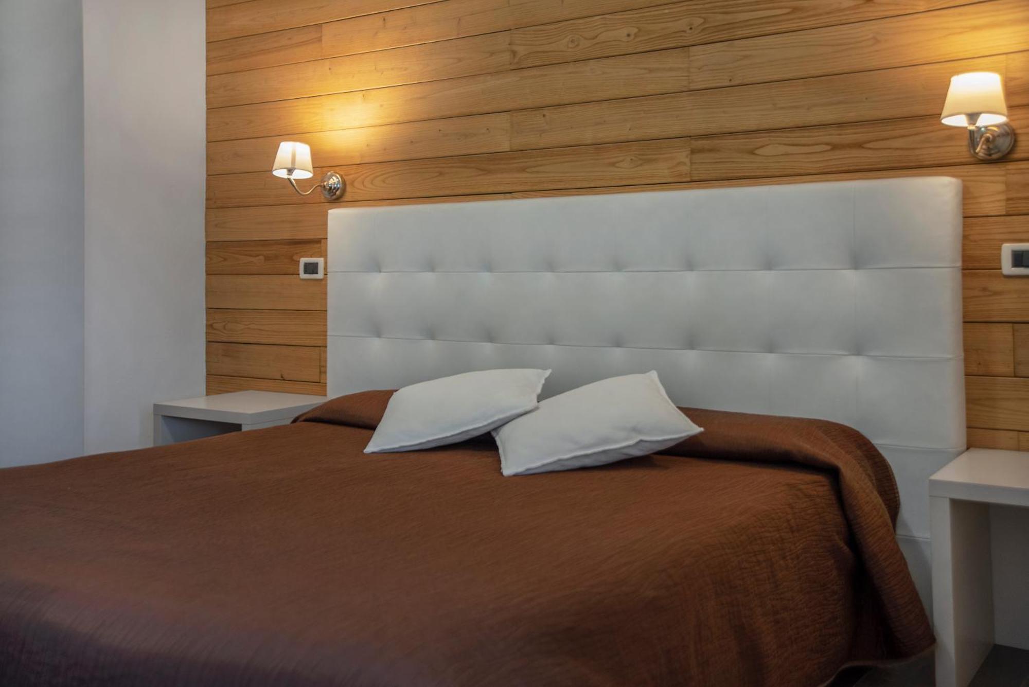 Piccolo Hotel Aurora Abbadia San Salvator Ngoại thất bức ảnh