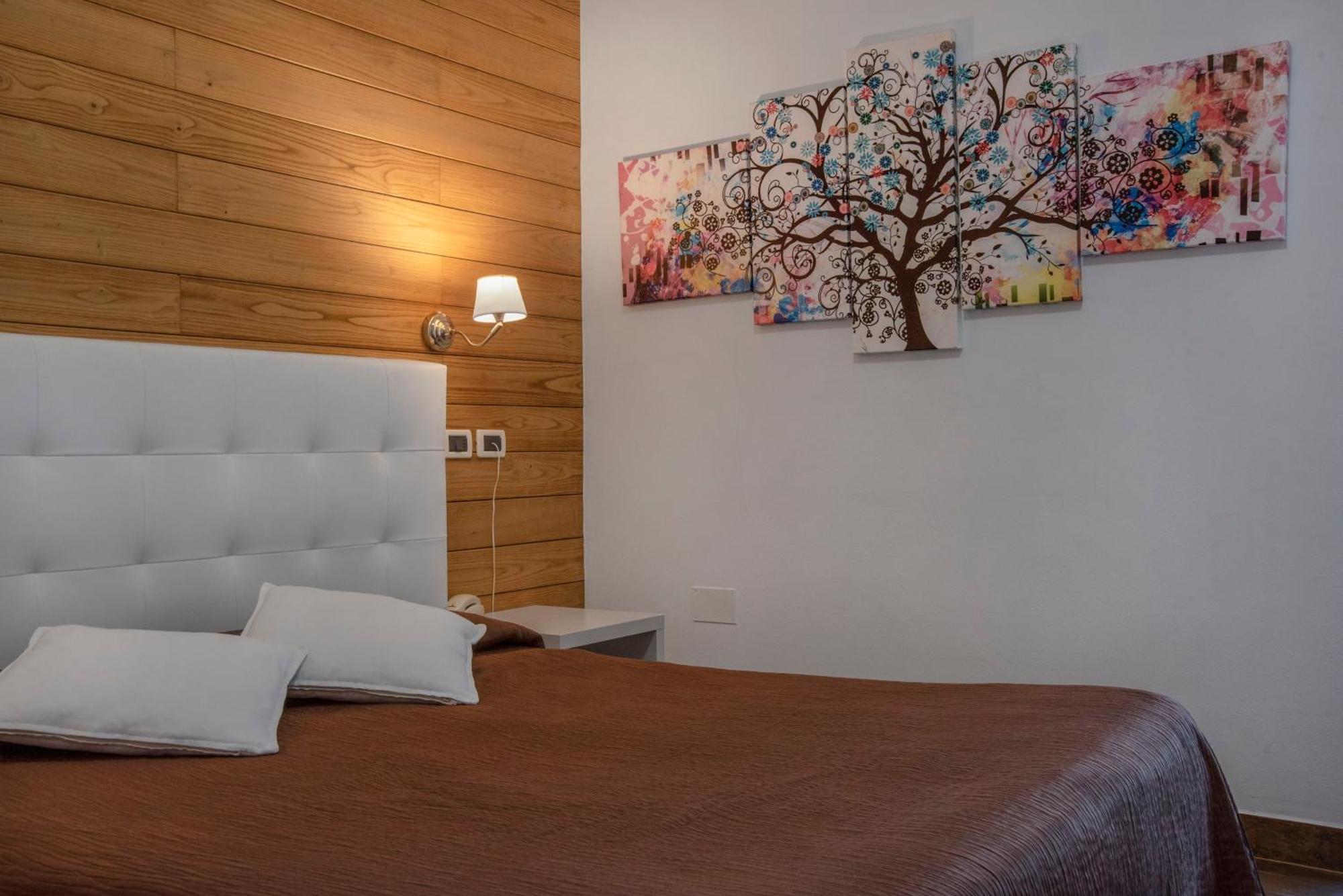 Piccolo Hotel Aurora Abbadia San Salvator Ngoại thất bức ảnh